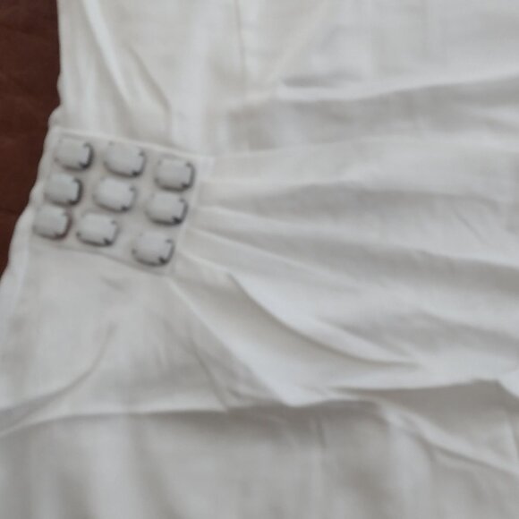 Rachael G One-Strap Satin Dress. Pearl Color. Size M - Picture 8 of 16